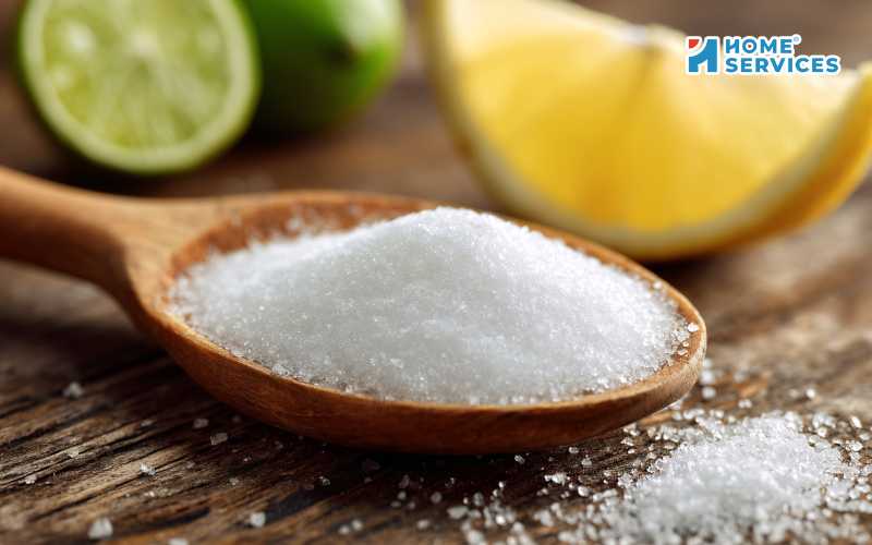 Cách tẩy cặn canxi bằng chanh và muối