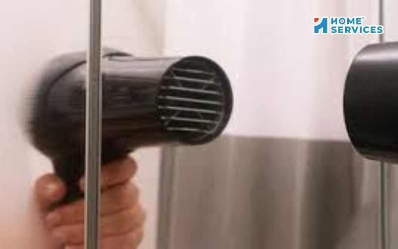 Làm sạch keo dán trên kính bằng nhiệt độ cao