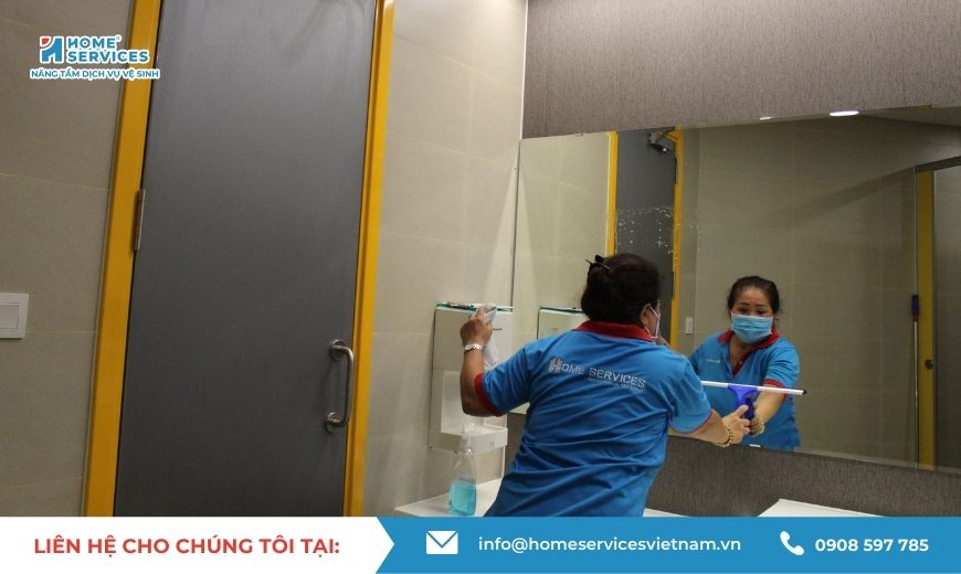 tạp vụ vệ sinh toilet trường học Home Services Việt Nam
